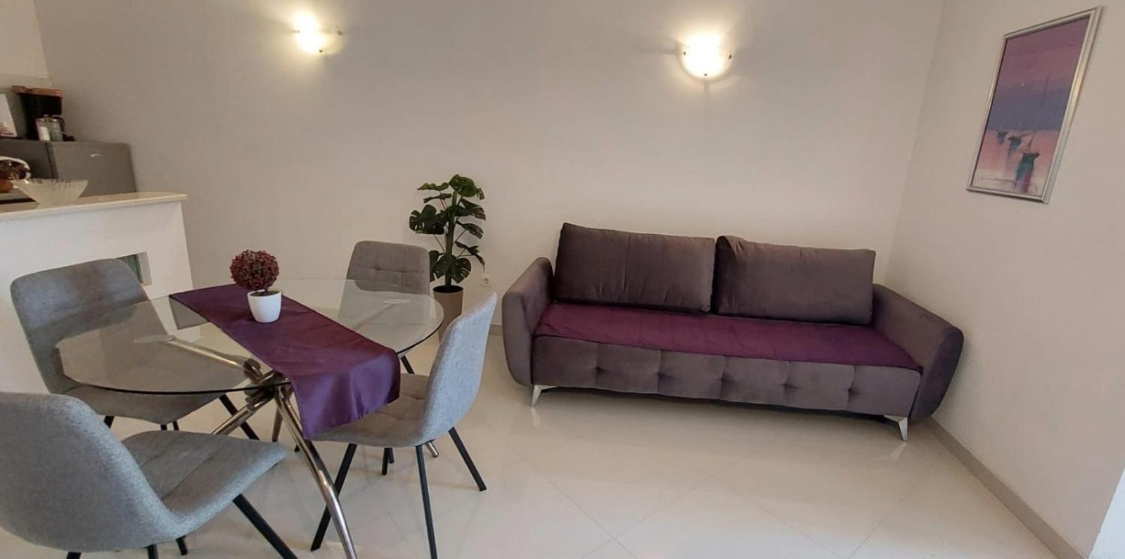 Apartments Mestral Baska Voda Ngoại thất bức ảnh